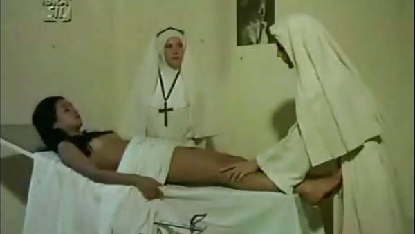 كتكوت متواضع بيني باكس يتحول إلى فلم سكس اجنبي وعربي مصاصة ديك مذهلة