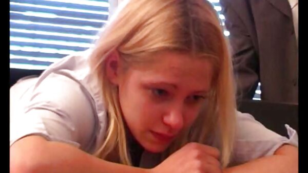 نهم رشيق وشم امرأة سمراء تحصل مارس الجنس سكس اجنبي مترجم مصري ريمكس