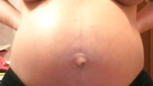 اديبوي الهزات قبالة ديك صغير بينما مسمار قرنية التدريبات سكس جديد اجنبي مترجم فتحة الشرج لها