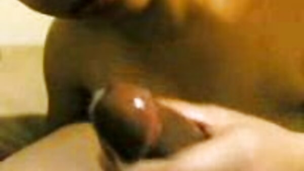 المشاغب المثيرة فيرونا سكاي سكس اجنبي مترجم hd هي سخيف الأصابع ولعق صديقته المغرية